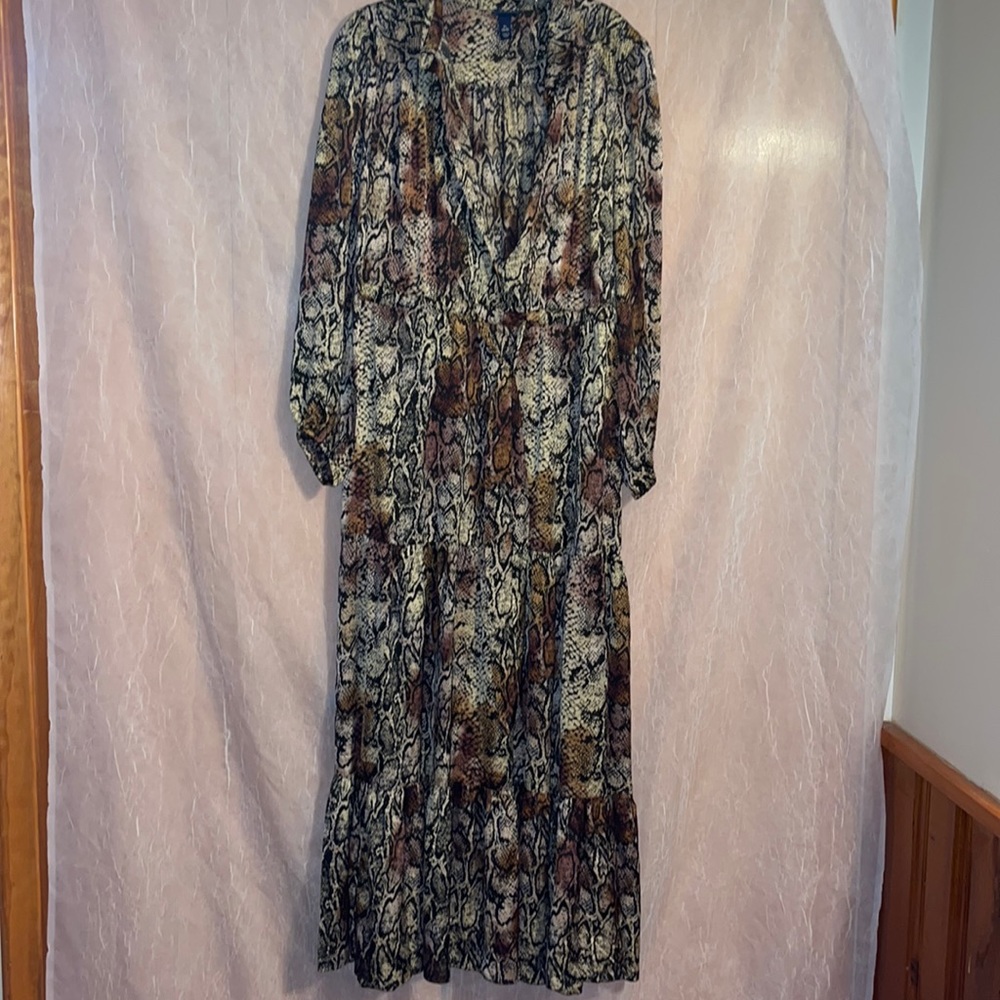 Scoop Printed long sleeve maxi shirt dress snake print size XL/XG 16-18